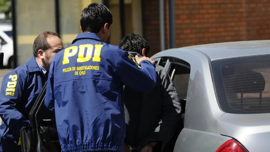 Pdi Arica Detiene