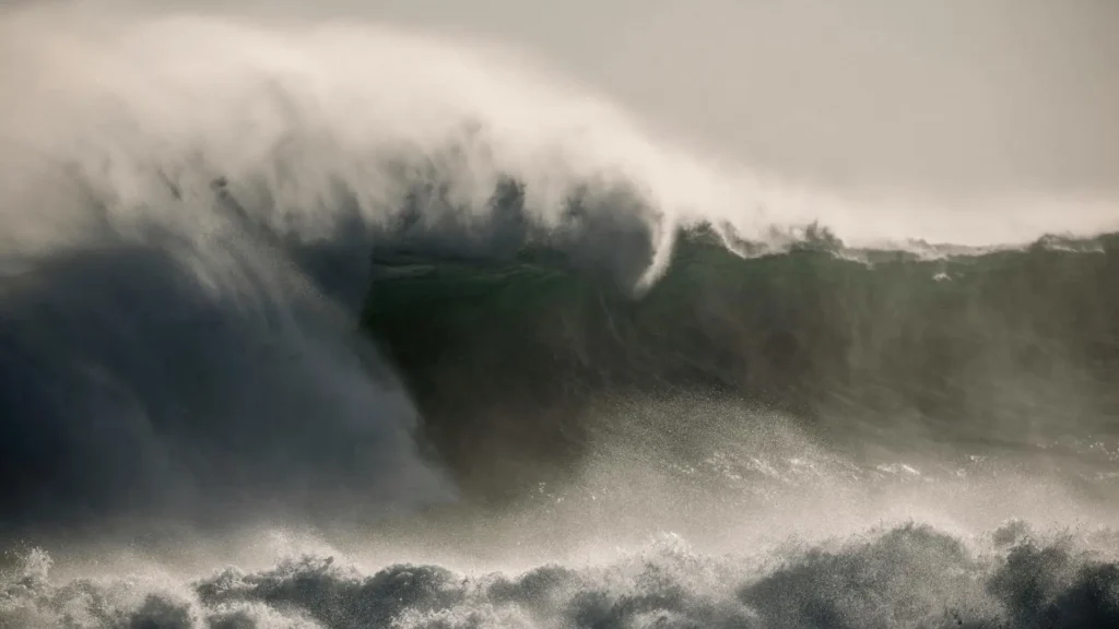 Ola Tsunami