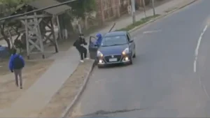 Profesor De Historia Es Detenido