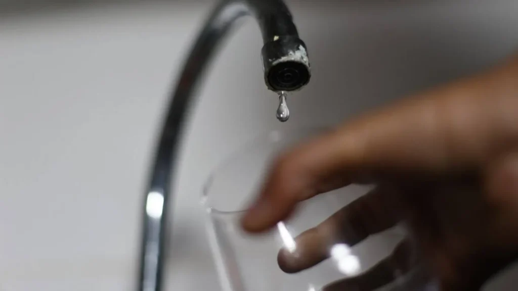 Corte De Agua