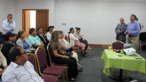 Dirigentes De Parinacota Exigen A Cancillería Control Urgente A Camiones Bolivianos