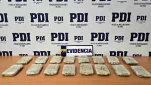 PDI Detiene A Mujer Boliviana Con Más De 4 Kilos