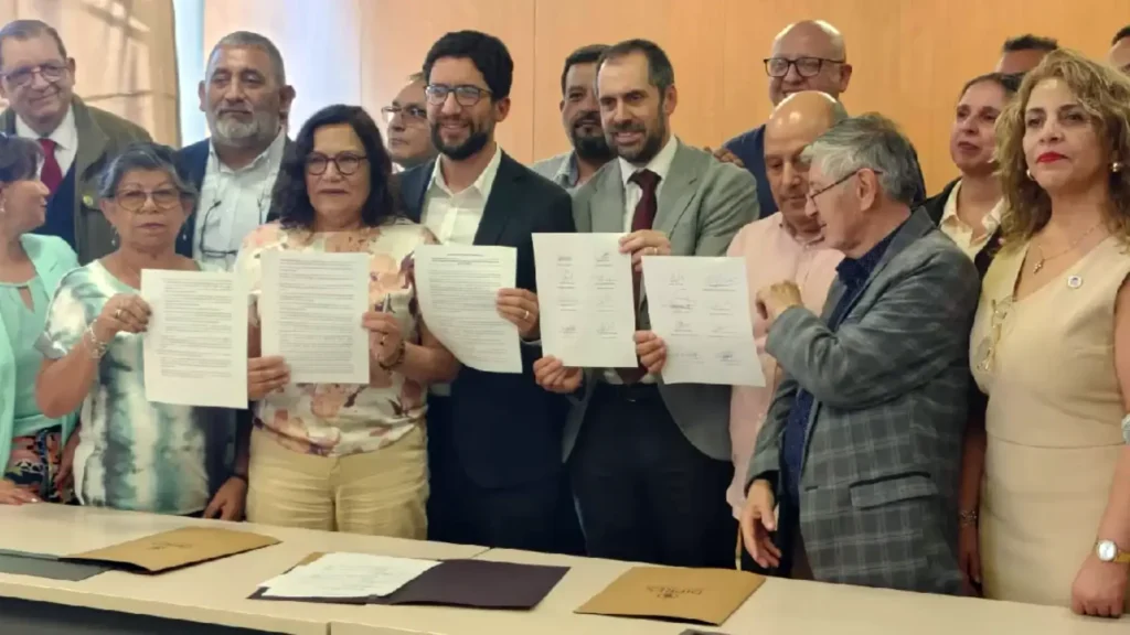 Reajuste Del Sector Público