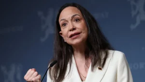 Machado Promete Volver