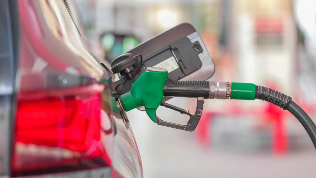 Posible Baja En Los Combustibles